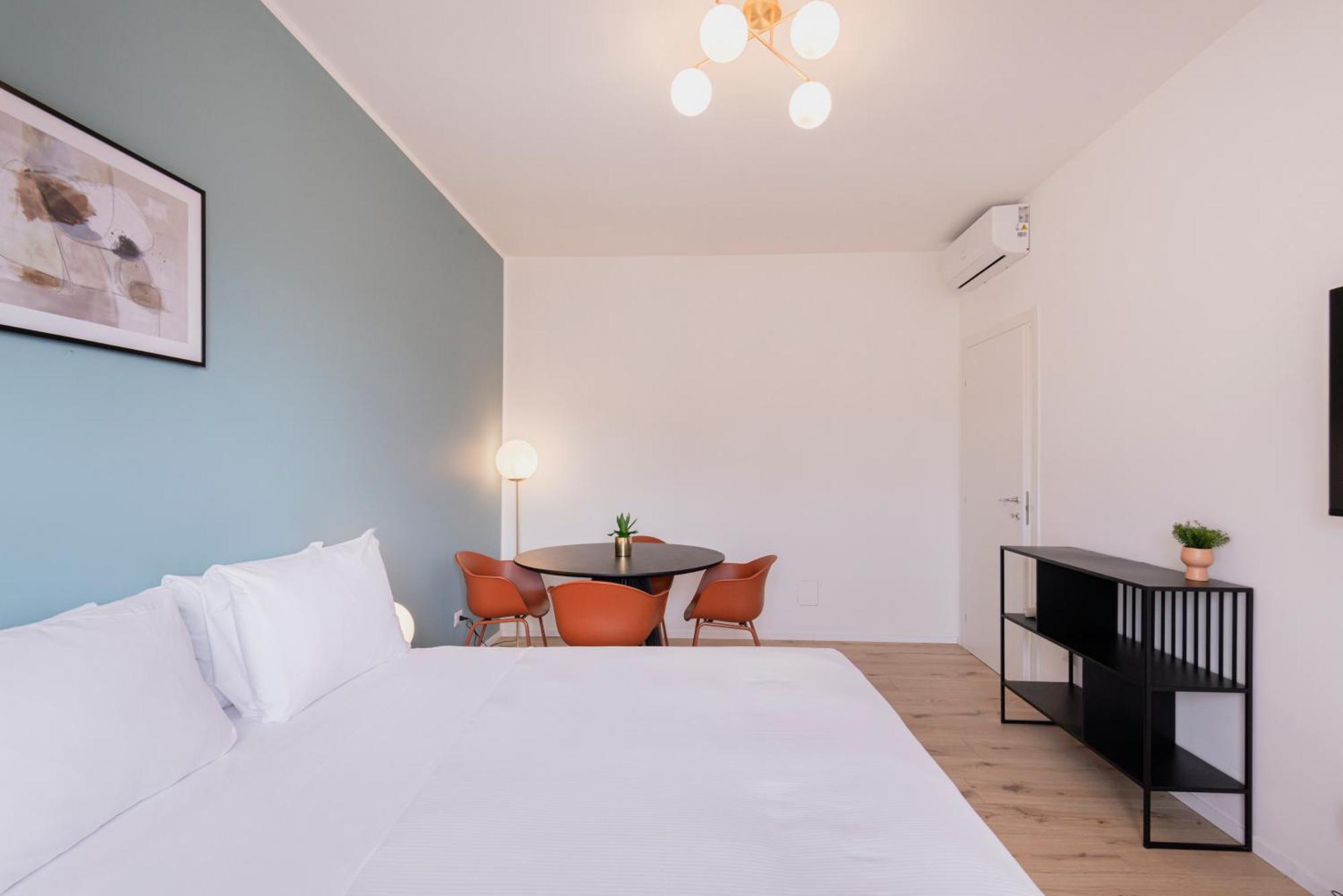 Relstay - Tortona Milano Eksteriør billede