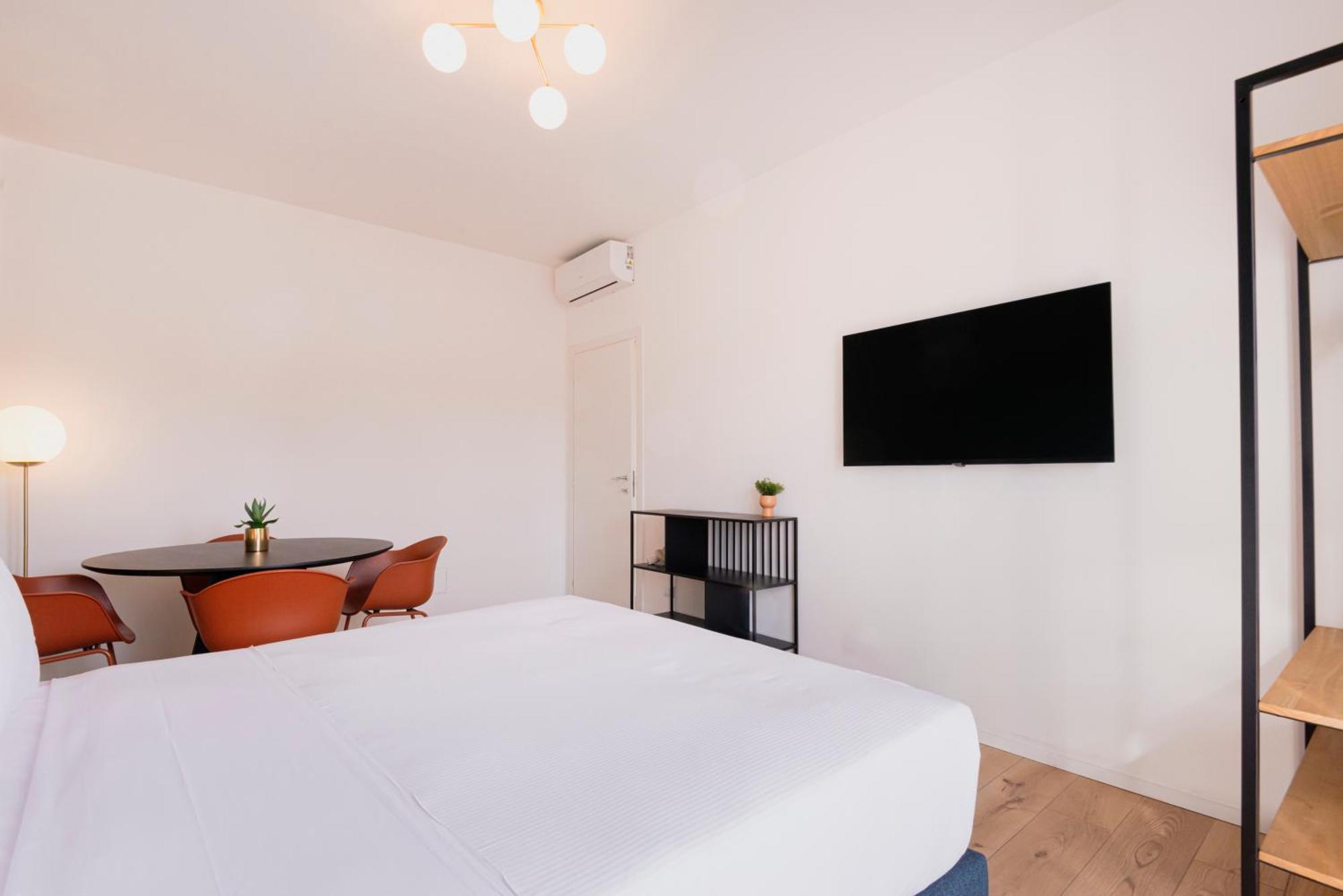 Relstay - Tortona Milano Eksteriør billede